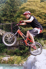山口拓己
